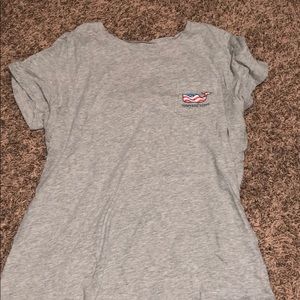 Vineyard Vines USA shirt